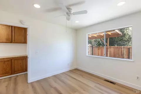 900 W Starburst Ct, Windsor, CA 95492 photo 21