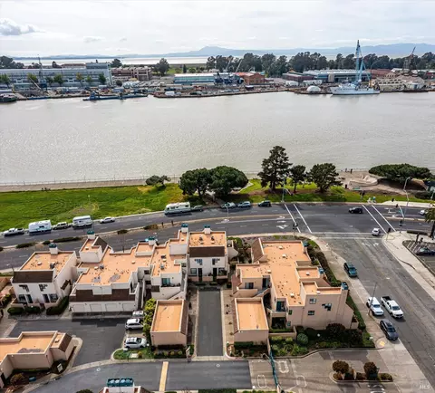 115 Nantucket Ln, Vallejo, CA 94590