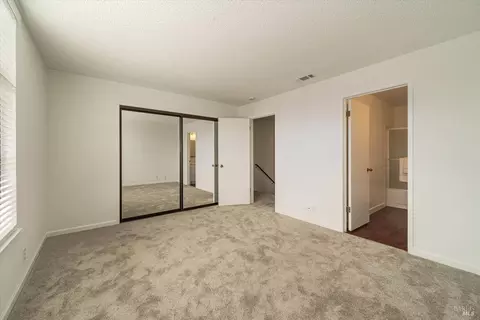 Bedroom - 115 Nantucket Ln, Vallejo, CA 94590 photo 1 of 3