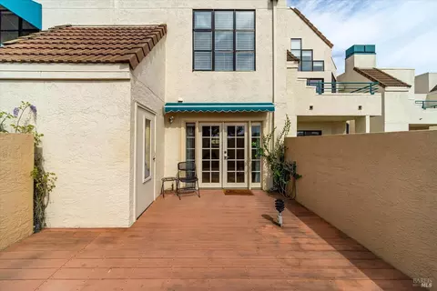 Exterior - 115 Nantucket Ln, Vallejo, CA 94590 photo 3 of 3
