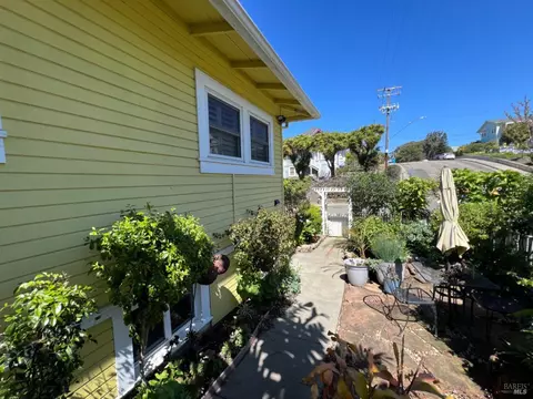 Exterior - 145 Ohio St, Vallejo, CA 94590 photo 7 of 19