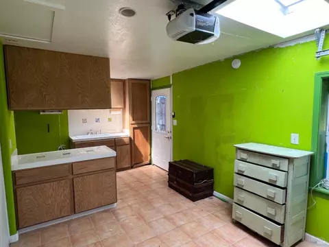 Kitchen - 145 Ohio St, Vallejo, CA 94590 photo 3 of 3