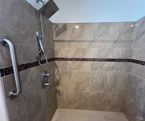 Bath - 145 Ohio St, Vallejo, CA 94590 photo 1 of 2