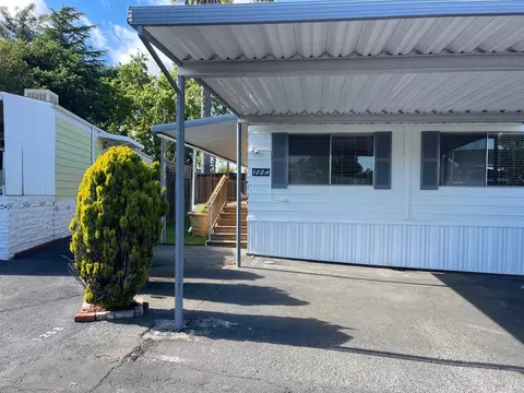 120 A Cabana Dr, Napa, CA 94558