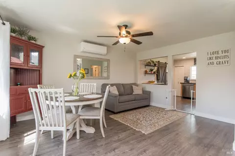 Dining - 10150 Starr Rd, Windsor, CA 95492 photo 3 of 3