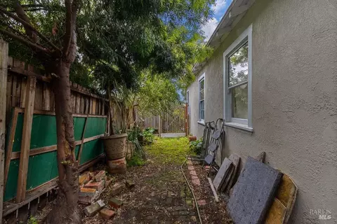 265 E O St, Benicia, CA 94510 photo 20