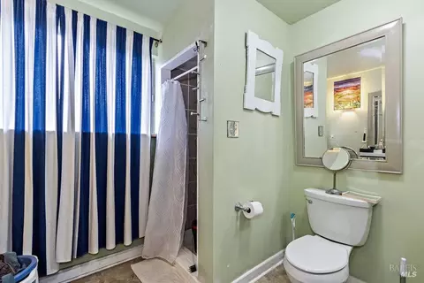 265 E O St, Benicia, CA 94510 photo 13