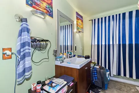 265 E O St, Benicia, CA 94510 photo 12
