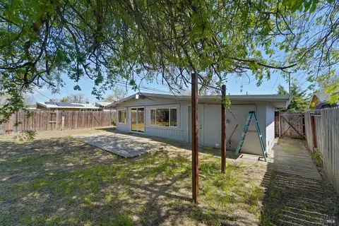 1049 1st St, Fairfield, CA 94533 photo 29