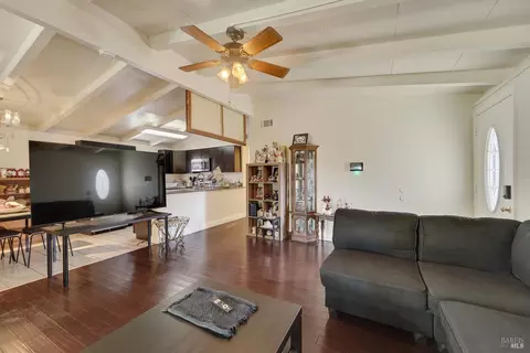 1049 1st St, Fairfield, CA 94533 photo 10