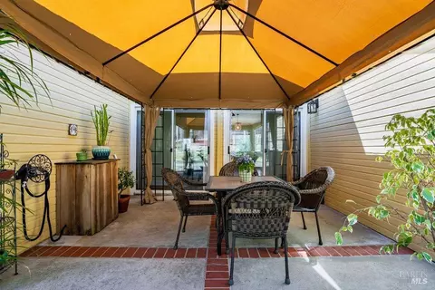 Exterior - 113 Riverview Ter, Benicia, CA 94510 photo 4 of 12