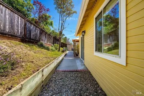 Exterior - 113 Riverview Ter, Benicia, CA 94510 photo 7 of 12