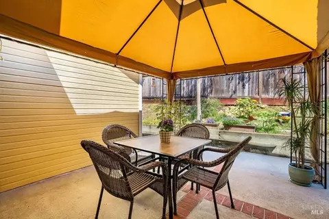 Exterior - 113 Riverview Ter, Benicia, CA 94510 photo 3 of 12