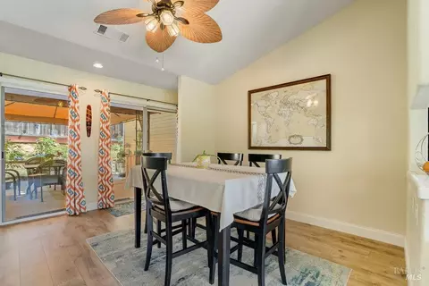Dining - 113 Riverview Ter, Benicia, CA 94510 photo 2 of 3