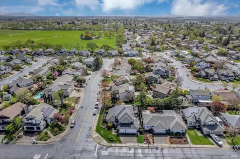 View/Area - 542 Piccadilly Pl, Windsor, CA 95492 photo 5 of 7
