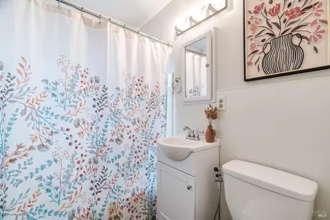 828 Lassen St, Vallejo, CA 94591 photo 12