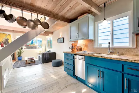 21 E Pier, Sausalito, CA 94965 photo 3