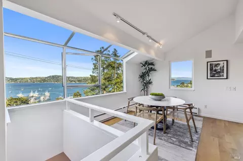 Dining - 205 Cazneau Ave, Sausalito, CA 94965 photo 1 of 5