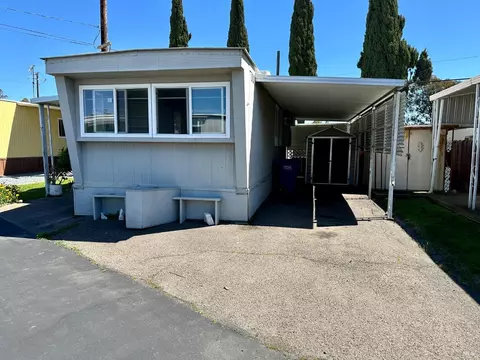 50 River Rd #40, Rio Vista, CA 94571