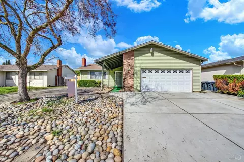 Exterior - 1383 Sanderling Dr, Fairfield, CA 94533 photo 18 of 22