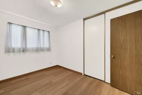 Bedroom - 1383 Sanderling Dr, Fairfield, CA 94533 photo 4 of 10