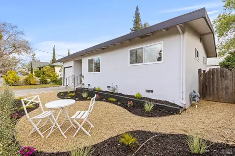 1520 Seminary St Napa CA 94559 Movoto