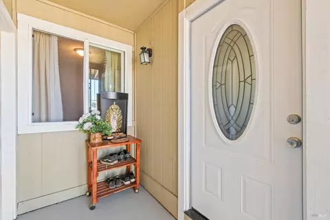 Exterior - 125 Mari Ct, Vallejo, CA 94589 photo 4 of 14