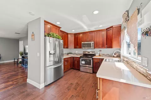 125 Mari Ct, Vallejo, CA 94589
