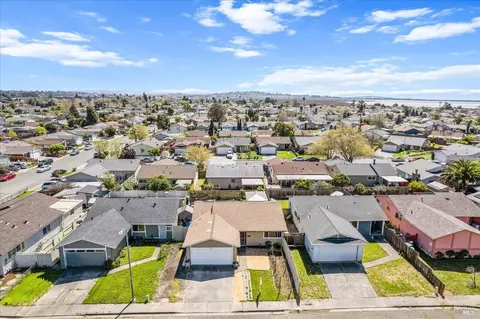 View/Area - 125 Mari Ct, Vallejo, CA 94589 photo 1 of 4