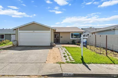 Exterior - 125 Mari Ct, Vallejo, CA 94589 photo 1 of 14
