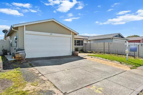 Exterior - 125 Mari Ct, Vallejo, CA 94589 photo 2 of 14