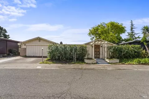 1305 Del Mar Ave, Vallejo, CA 94589