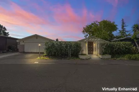 1305 Del Mar Ave, Vallejo, CA 94589 photo 2