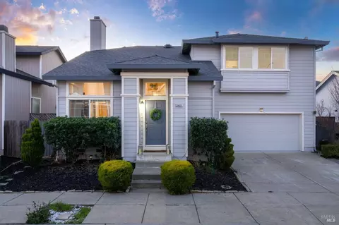 2401 Citrine Way, Santa Rosa, CA 95404