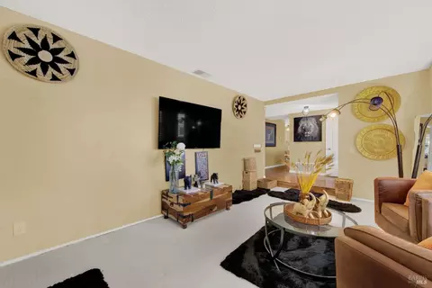 Living - 1798 Barton Dr, Fairfield, CA 94534 photo 1 of 5