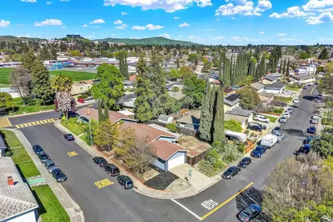 View/Area - 1798 Barton Dr, Fairfield, CA 94534 photo 2 of 5