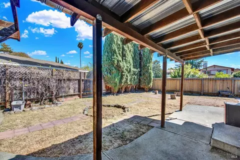 Exterior - 1798 Barton Dr, Fairfield, CA 94534 photo 13 of 13