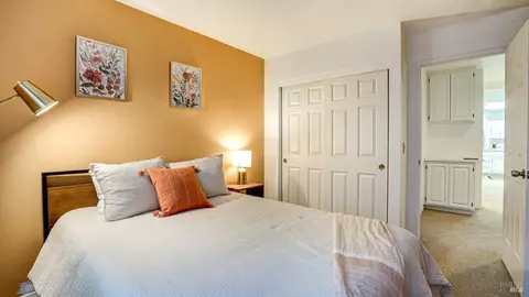 Bedroom - 504 White Ash Ct, Windsor, CA 95492 photo 3 of 9