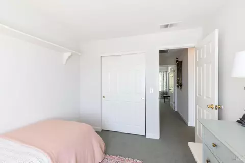 Bedroom - 9819 Rosina Ct, Windsor, CA 95492 photo 6 of 8