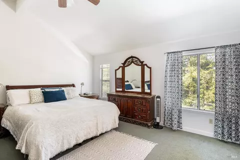 Bedroom - 9819 Rosina Ct, Windsor, CA 95492 photo 3 of 8