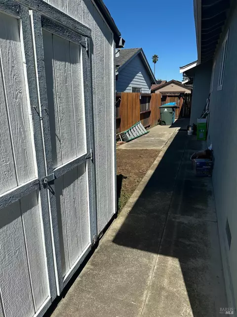 709 Roleen Dr, Vallejo, CA 94589 photo 22