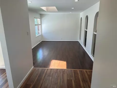 709 Roleen Dr, Vallejo, CA 94589 photo 8