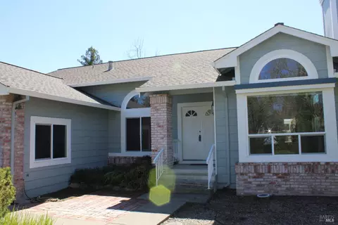 414 Blazing Star Ct, Windsor, CA 95492 photo 2