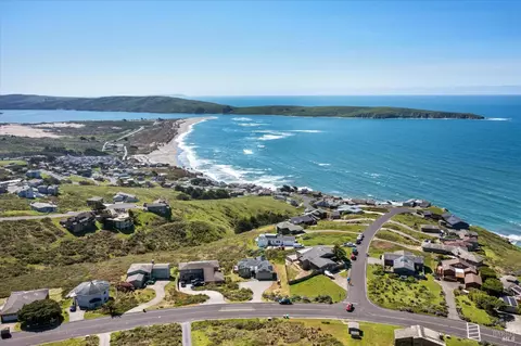 View/Area - 565 Oceana Dr, Dillon Beach, CA 94929 photo 9 of 11