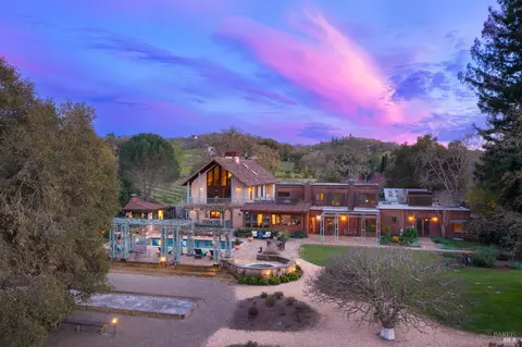 17500 Terra Holland Ln, Healdsburg, CA 95448