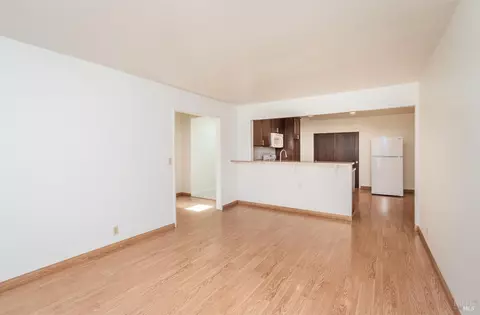 Living - 1001 E Macarthur St, Sonoma, CA 95476 photo 2 of 5