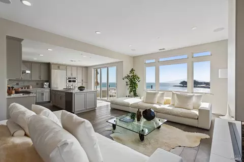 Living - 2 Waterline Pl, Richmond, CA 94801 photo 1 of 9