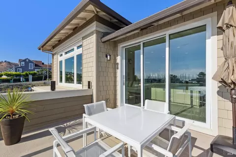 Exterior - 2 Waterline Pl, Richmond, CA 94801 photo 6 of 12
