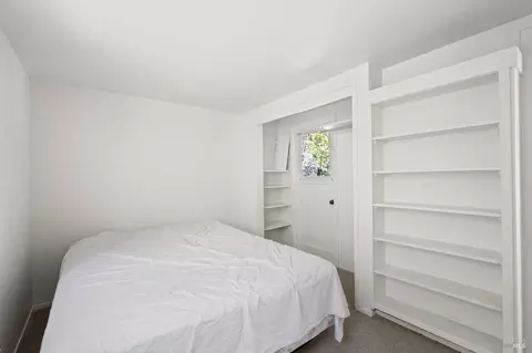 Bedroom - 40 Lagunitas Rd, Lagunitas, CA 94938 photo 3 of 3