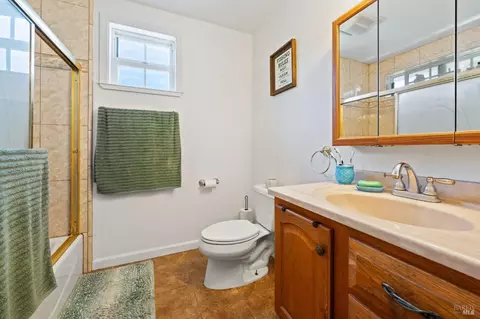 216 2nd St, Healdsburg, CA 95448 photo 23